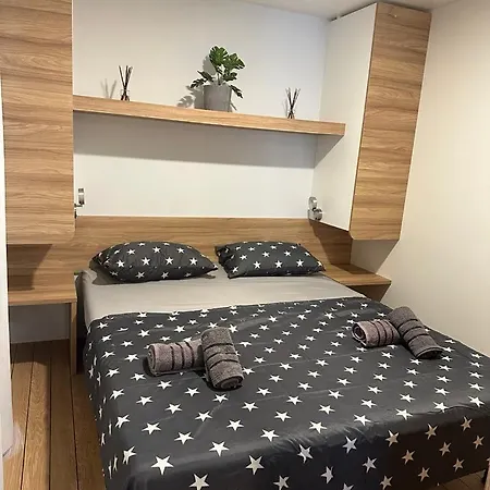 Holiday home Mobile Naj